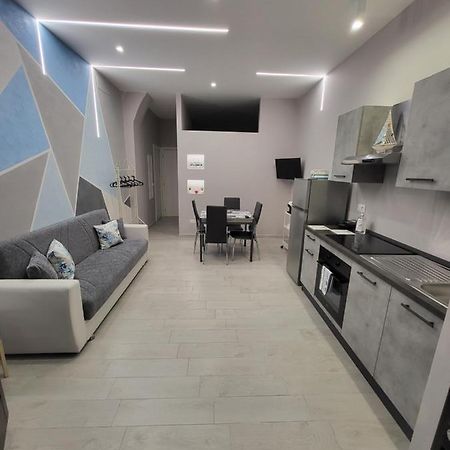 Casa Vacanze Manthy Posizione Centrale บารี ภายนอก รูปภาพ