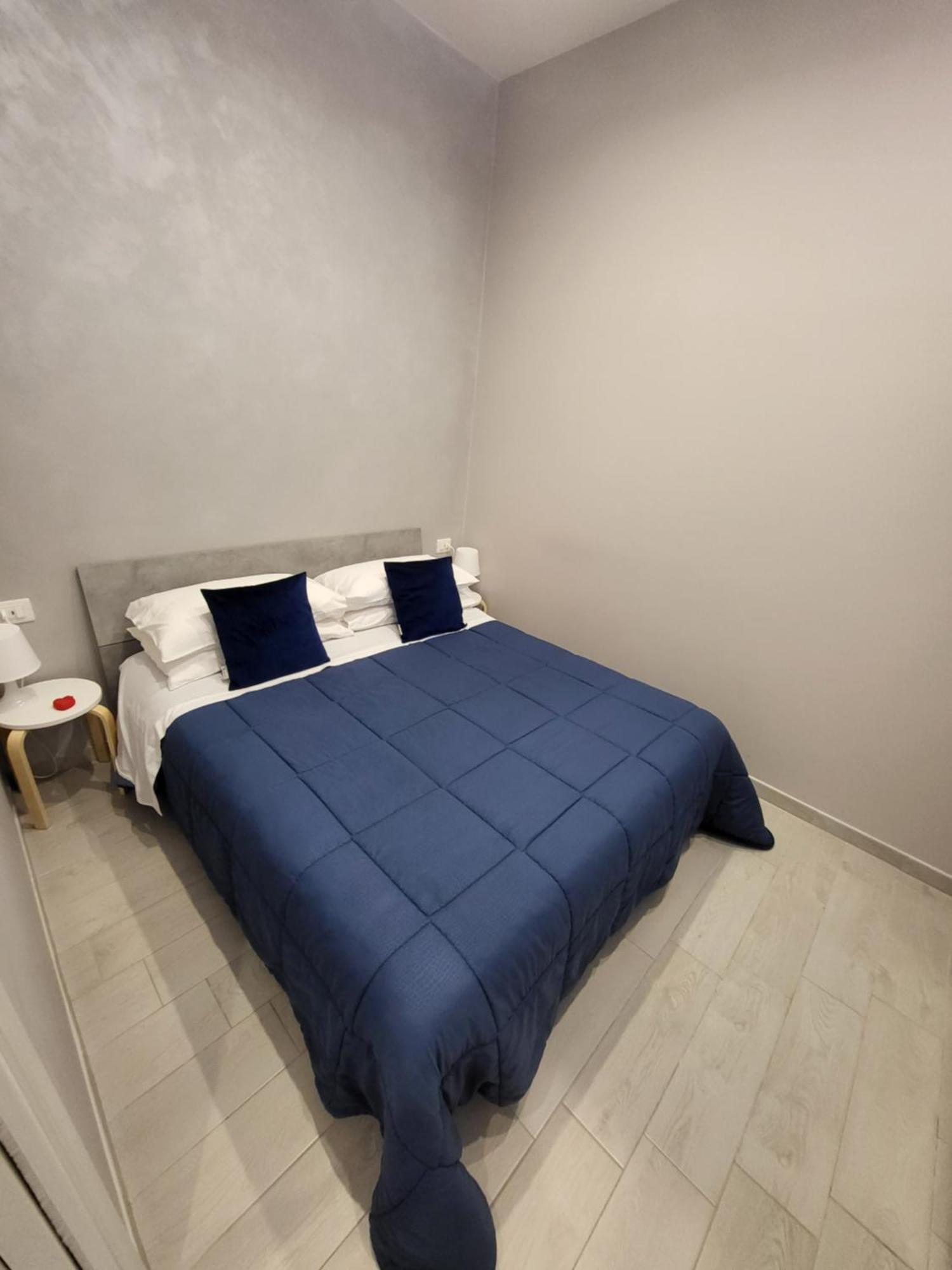 Casa Vacanze Manthy Posizione Centrale บารี ภายนอก รูปภาพ